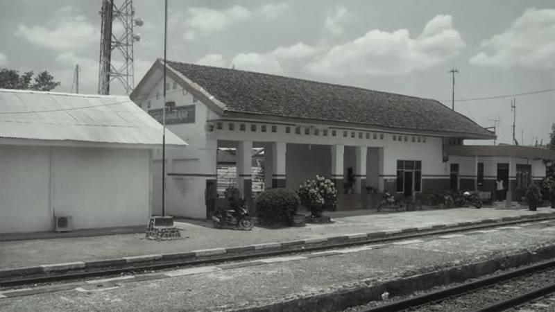 stasiun ketanggungan barat