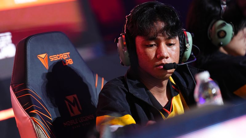 Hasil Fnatic ONIC PH vs Falcon Esports M6